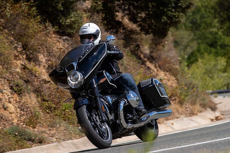 bmw r 18 transcontinental bagger prueba 07