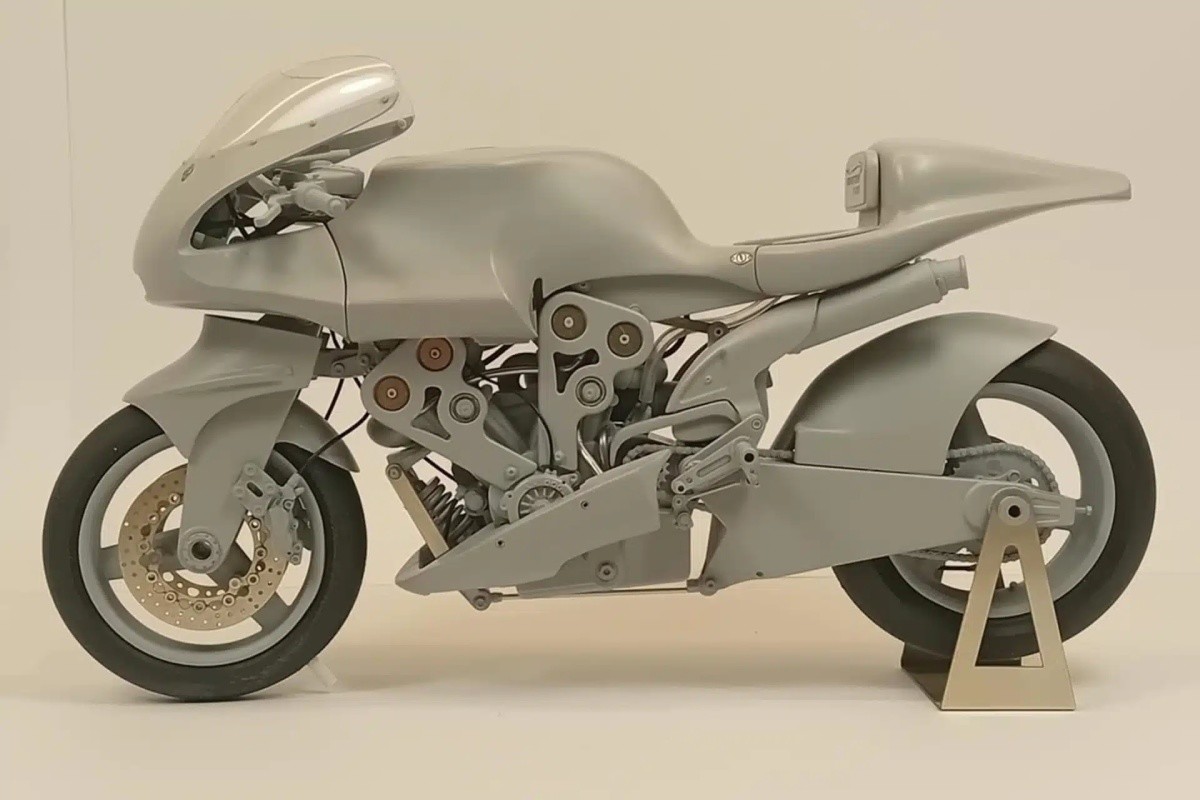 britten v1000 escala 2