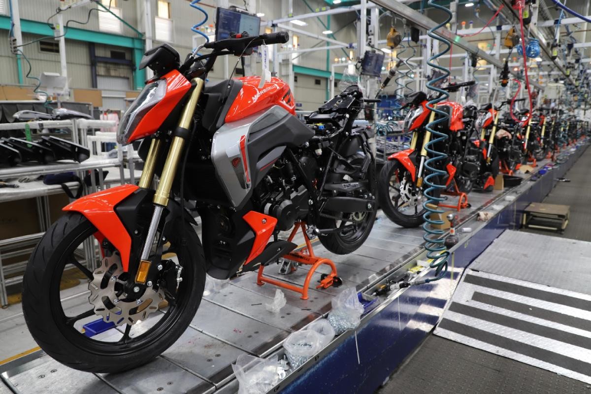 Fotos En el marco de su 18 aniversario, visitamos la planta de ensamble de GS Motos: así es como funciona