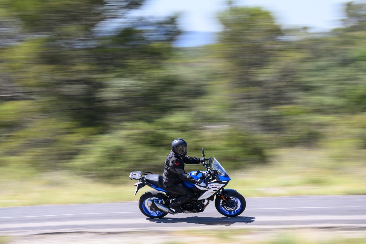 prueba suzuki SV7GX2026 9