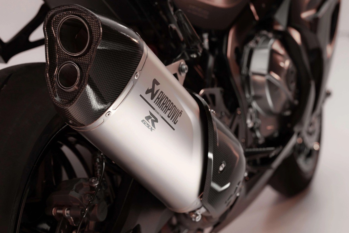 suzuki GSX R1000R Stealth 2