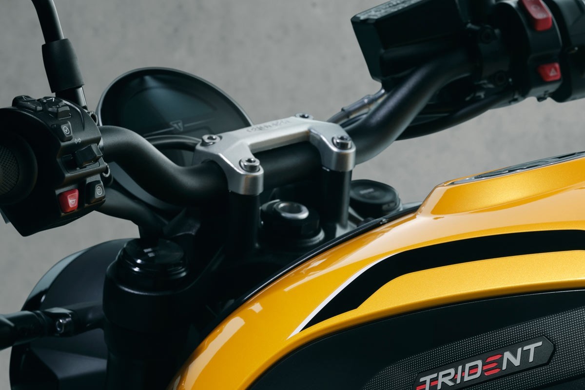 prueba triumph trident 660 2026 4