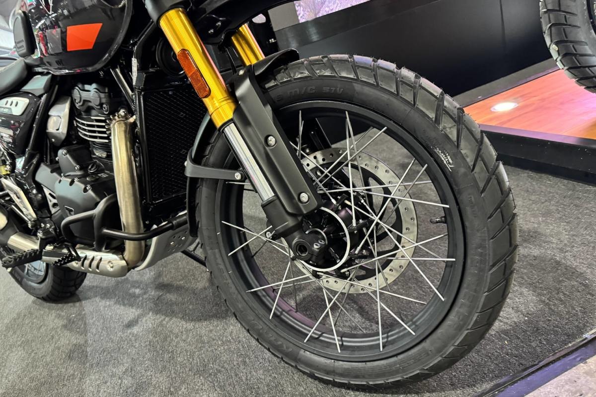 triumph scrambler 400 xc simm 2025 6