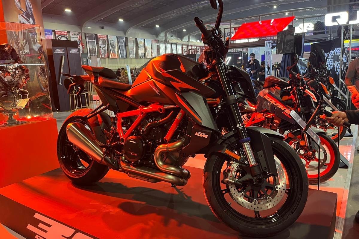 KTM 1390 Super Duke R Evo