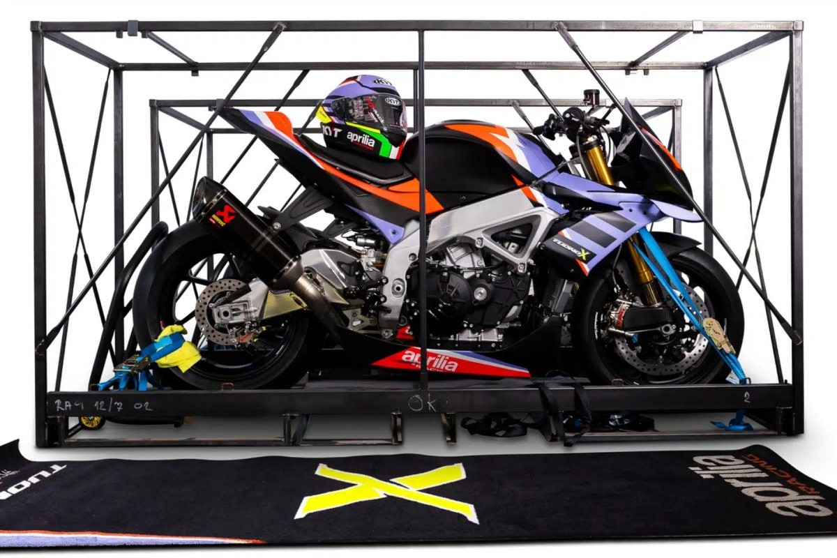 Aprilia Tuono X subasta 2