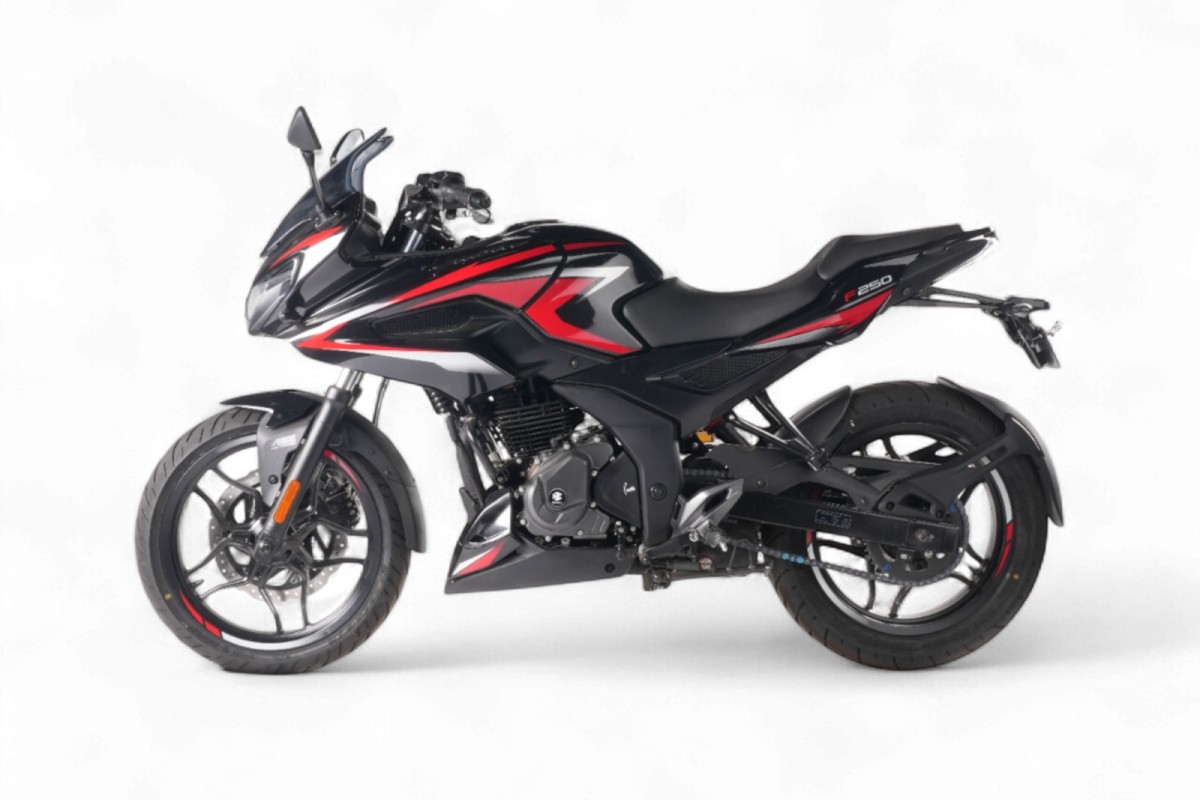 Fotos EXPO MOTO WTC 2025: Bajaj presentó la nueva Pulsar F250