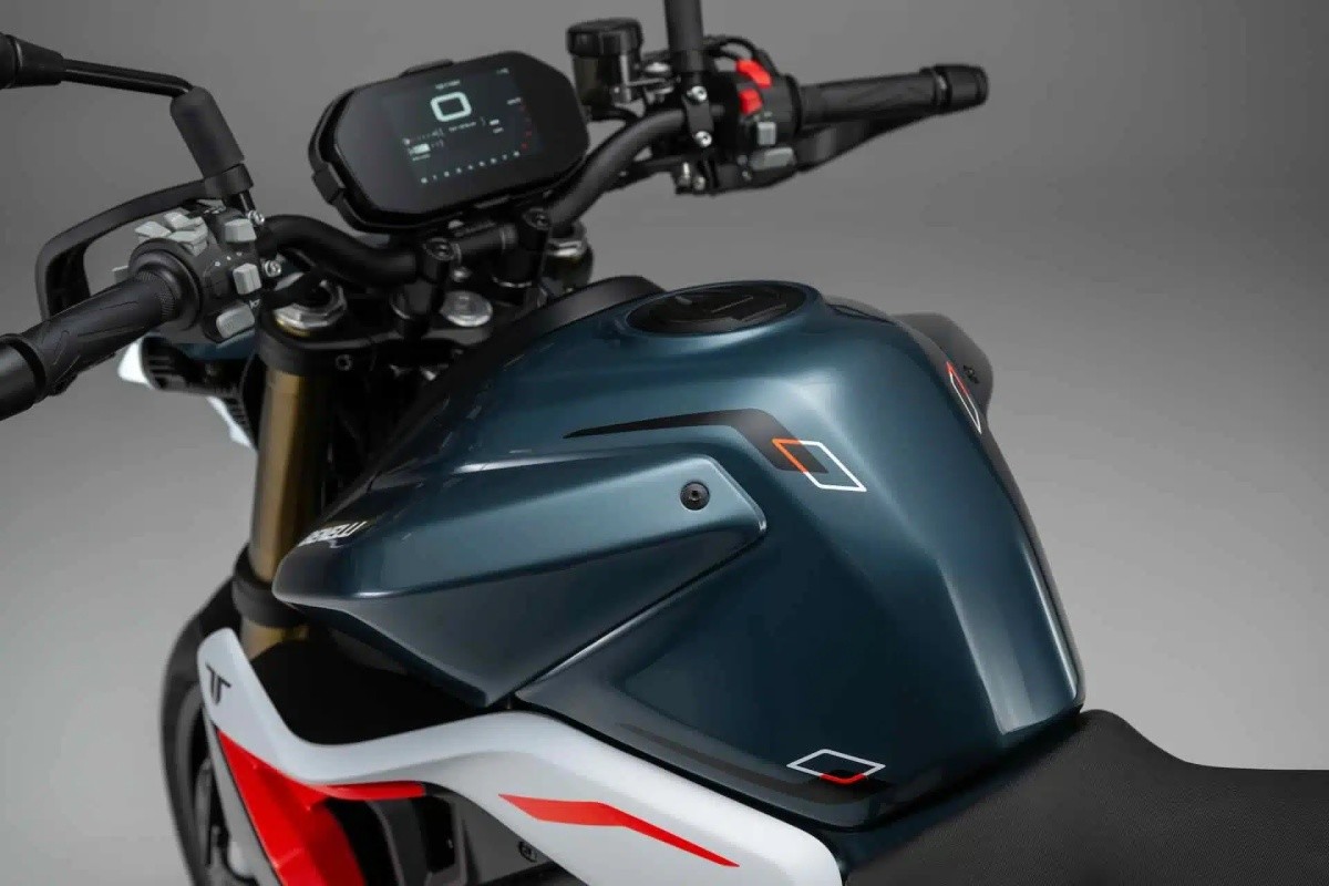 benelli tnt 550 trk 602 x 2