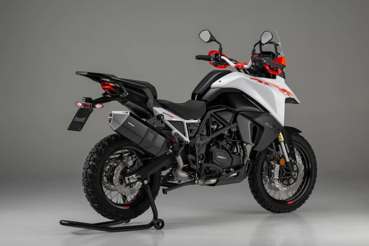 benelli tnt 550 trk 602 x 4