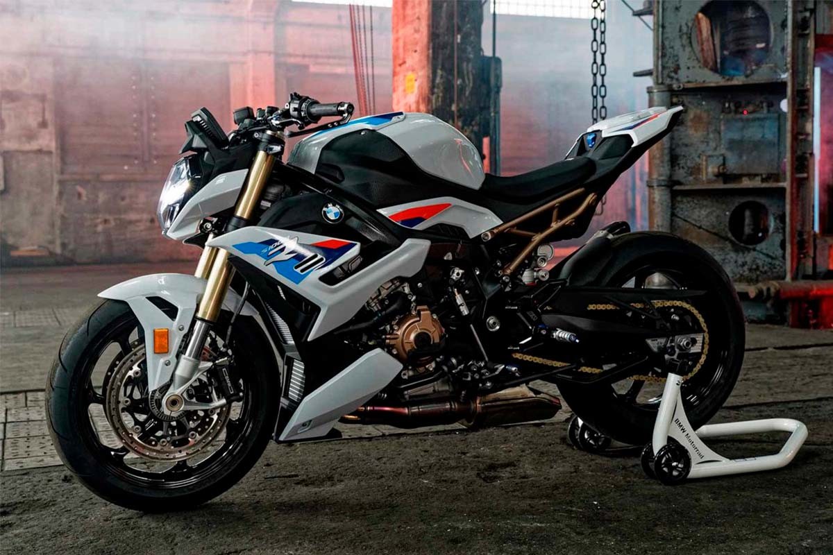 Fotos Prueba BMW S 1000 R 2023: alma de superbike al desnudo