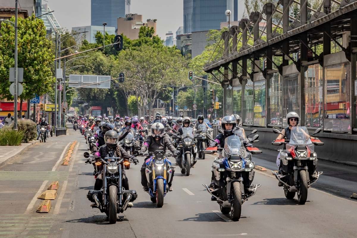 Fotos BMW Motorrad impulsa el motociclismo femenino en el International Female Ride Day 2025