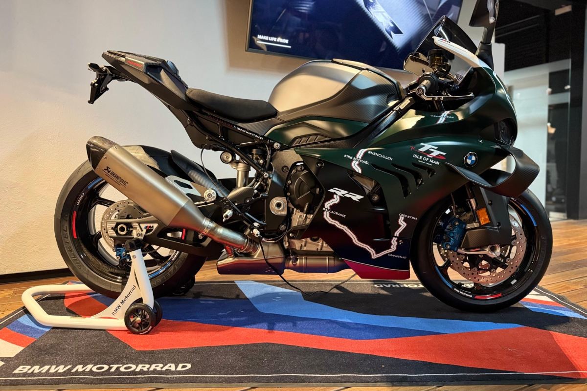Fotos BMW M1000 RR Edición Limitada TT Isla of Man: 115 unidades para todo el mundo y sólo 4 llegaron a México. Conoce sus brutales prestaciones