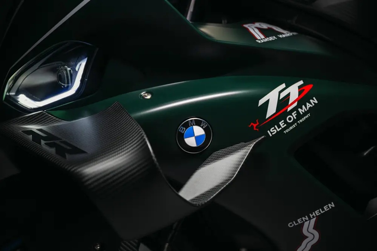 bmw tt m1000rr 3