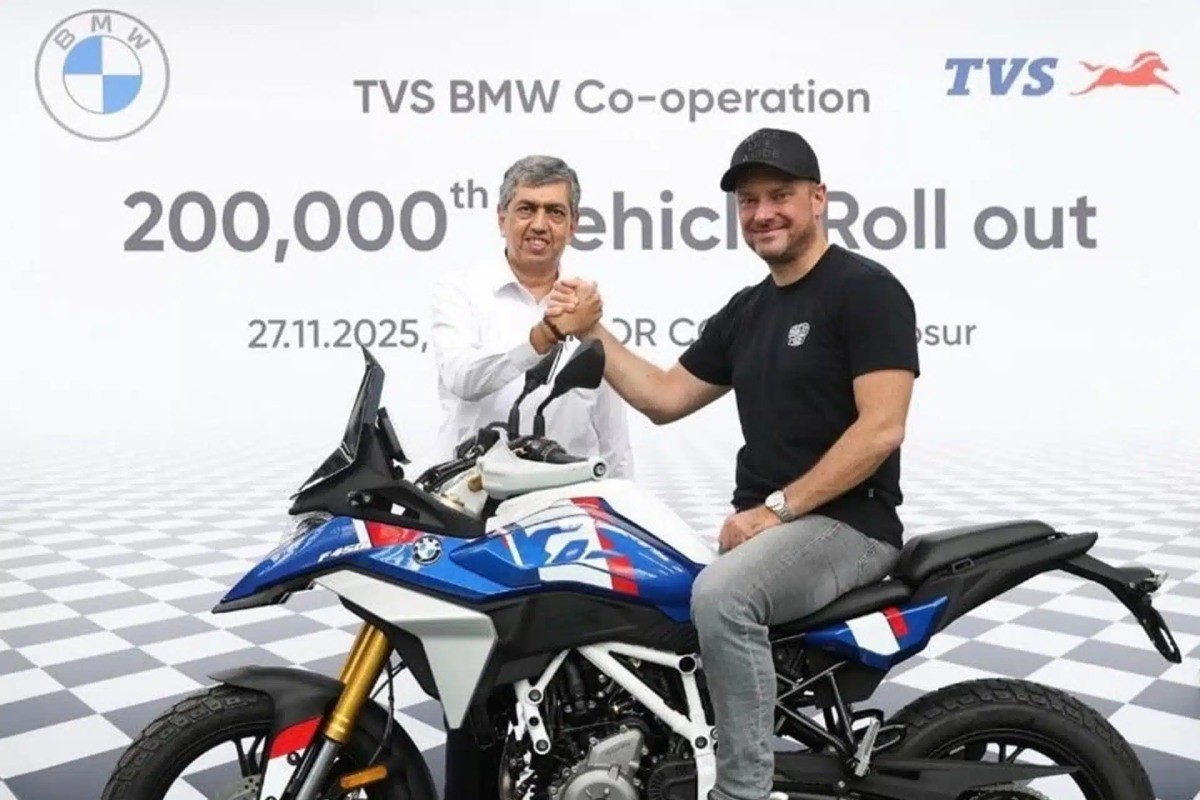 Fotos TVS dio el banderazo de inicio de producción de la BMW F 450 GS: de India para todo el mundo