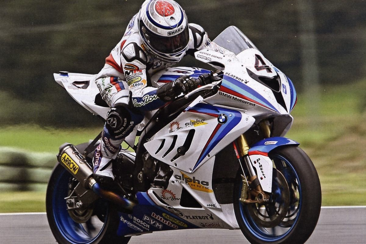 Fotos BMW sigue trabajando en incrementar la carga aerodinámica en sus motos: ahora prueba con ventiladores