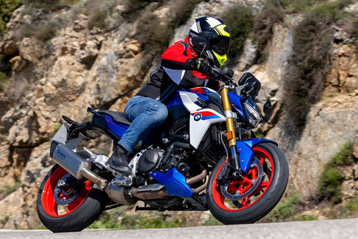 Prueba de la BMW F 900 R XR 2025 7