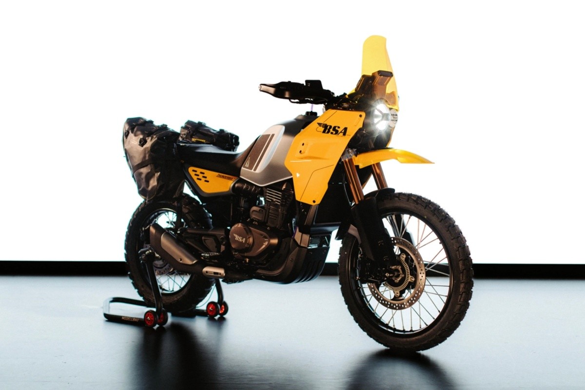 Fotos ECIMA 2025: La nueva moto de aventura BSA Thunderbolt se convierte en el cuarto modelo nuevo de la marca