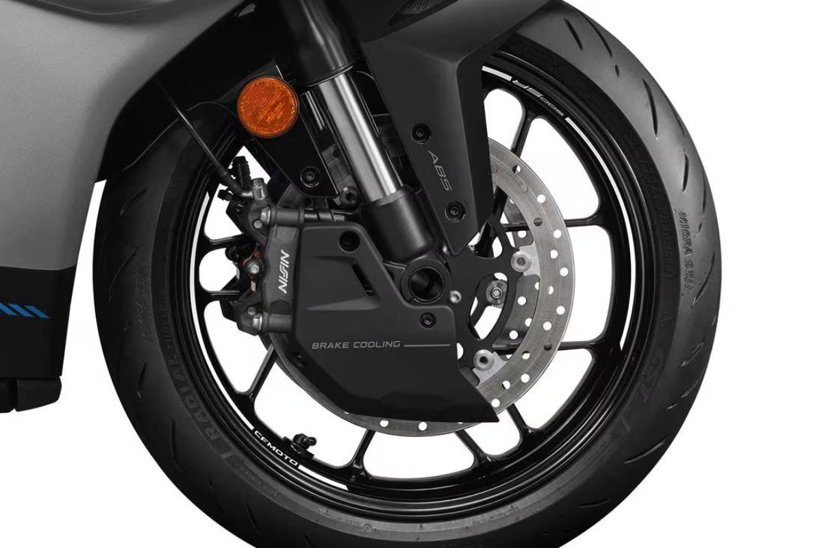 cfmoto 500sr 2026 3