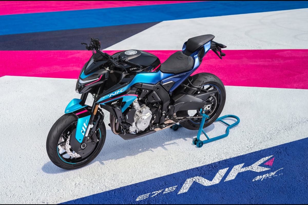 675NK Champion Blue with Aspar 4