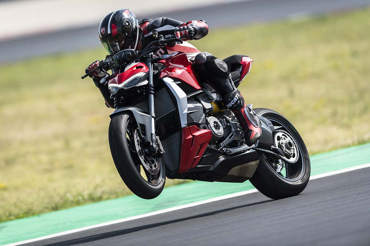 Ducati Streetfighter V2 y V4 SP 2022: Equilibrio y exclusividad (VIDEO) (image)