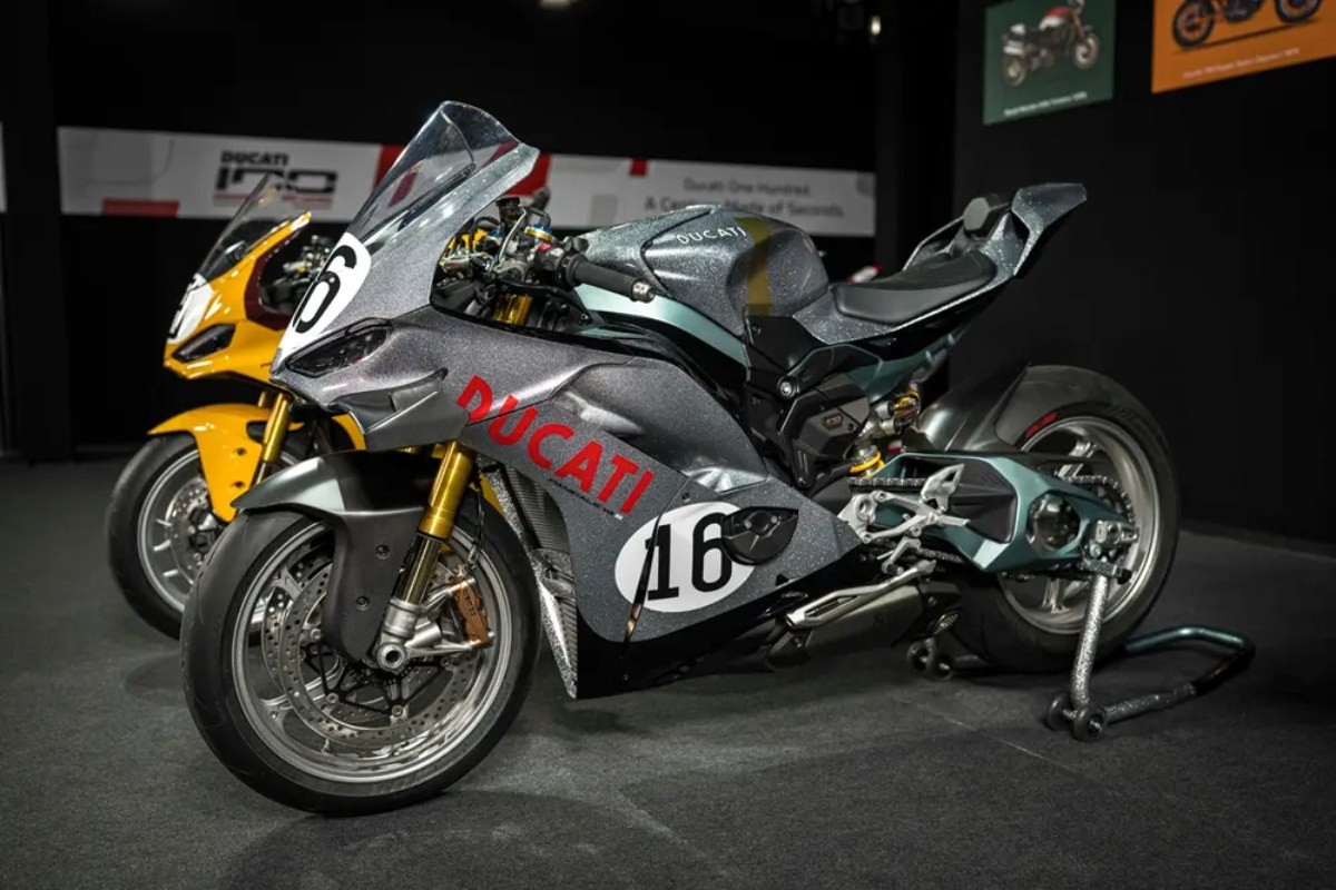 ducati 100 collection 3