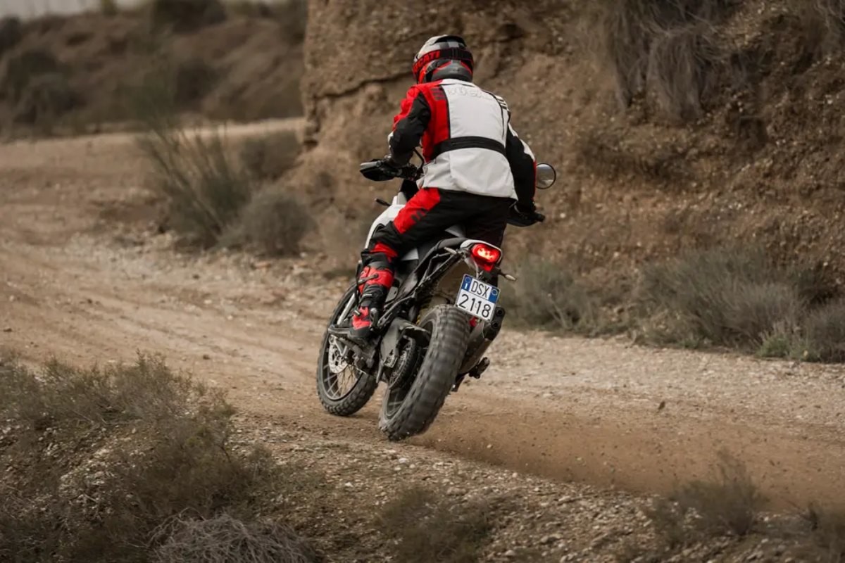 ducati desrtx 2026 4