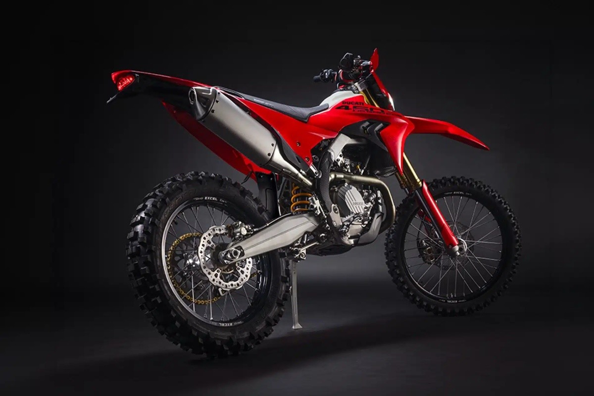 Fotos Ducati Desmo450 EDS está a la vuelta de la esquina: así será la nueva enduro de la firma italiana