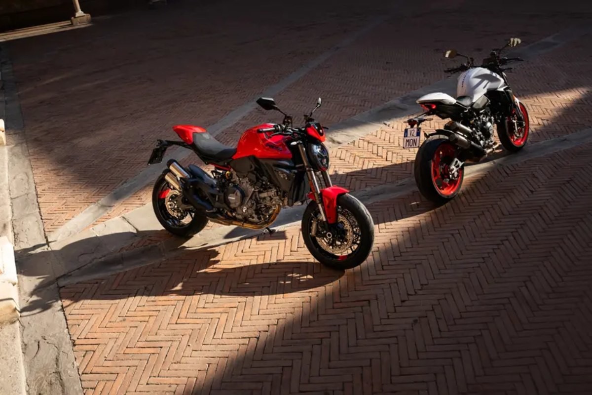 ducati monster 2026 4