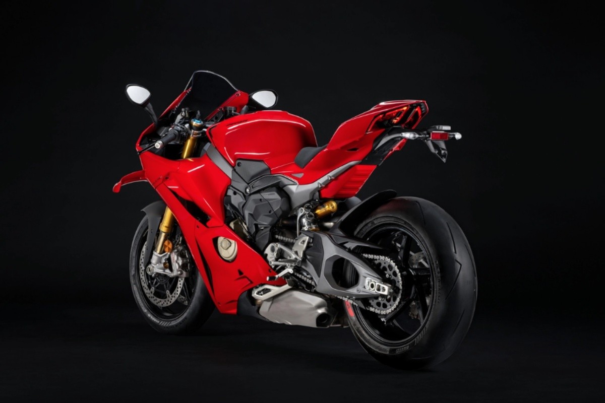 Panigale v4 2025 4
