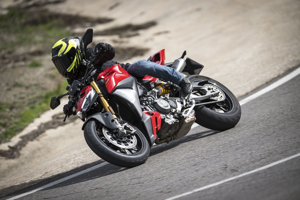 02 Prueba Ducati Streetfighter V2 S 2025
