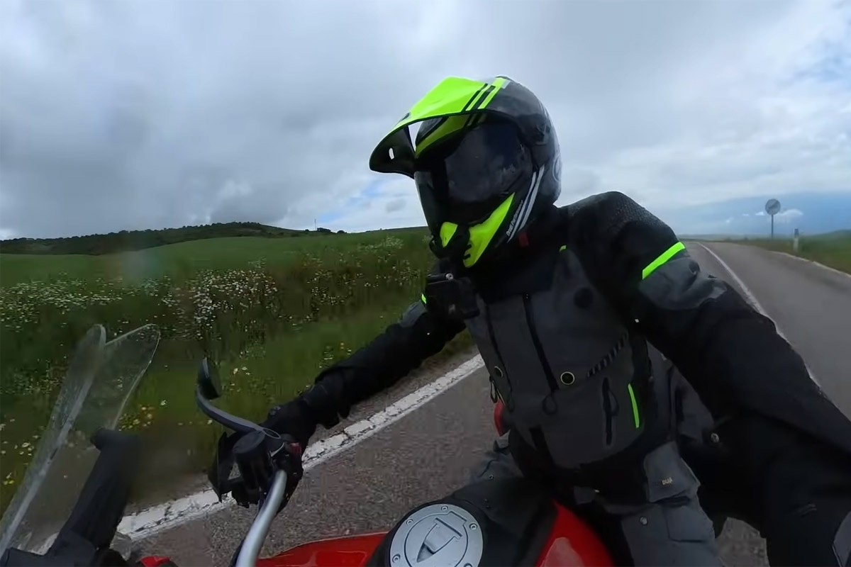 prueba ducati multistrada v4 s 2025 2