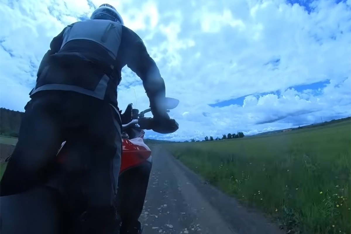 prueba ducati multistrada v4 s 2025 a5