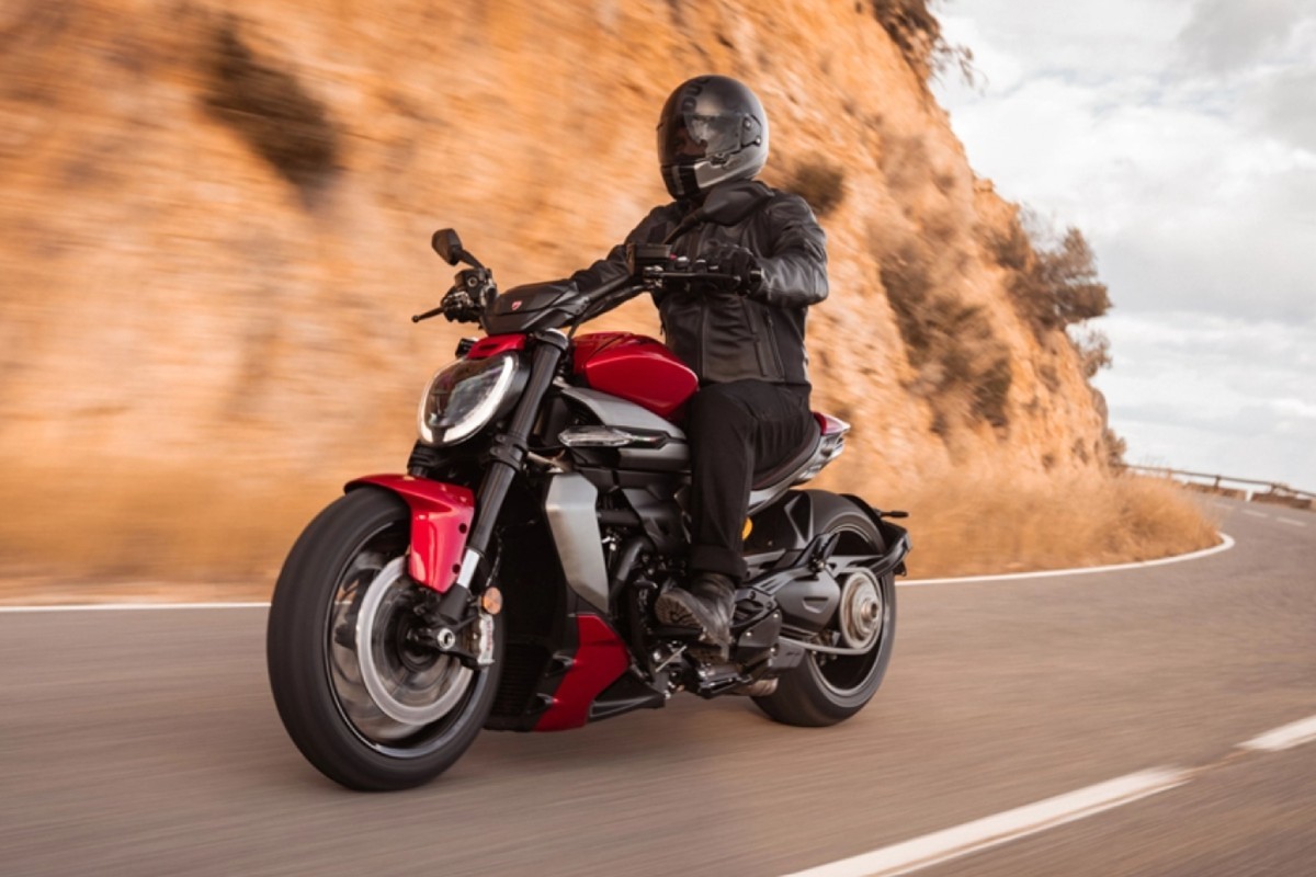 ducati xdiavel v4 2025 4