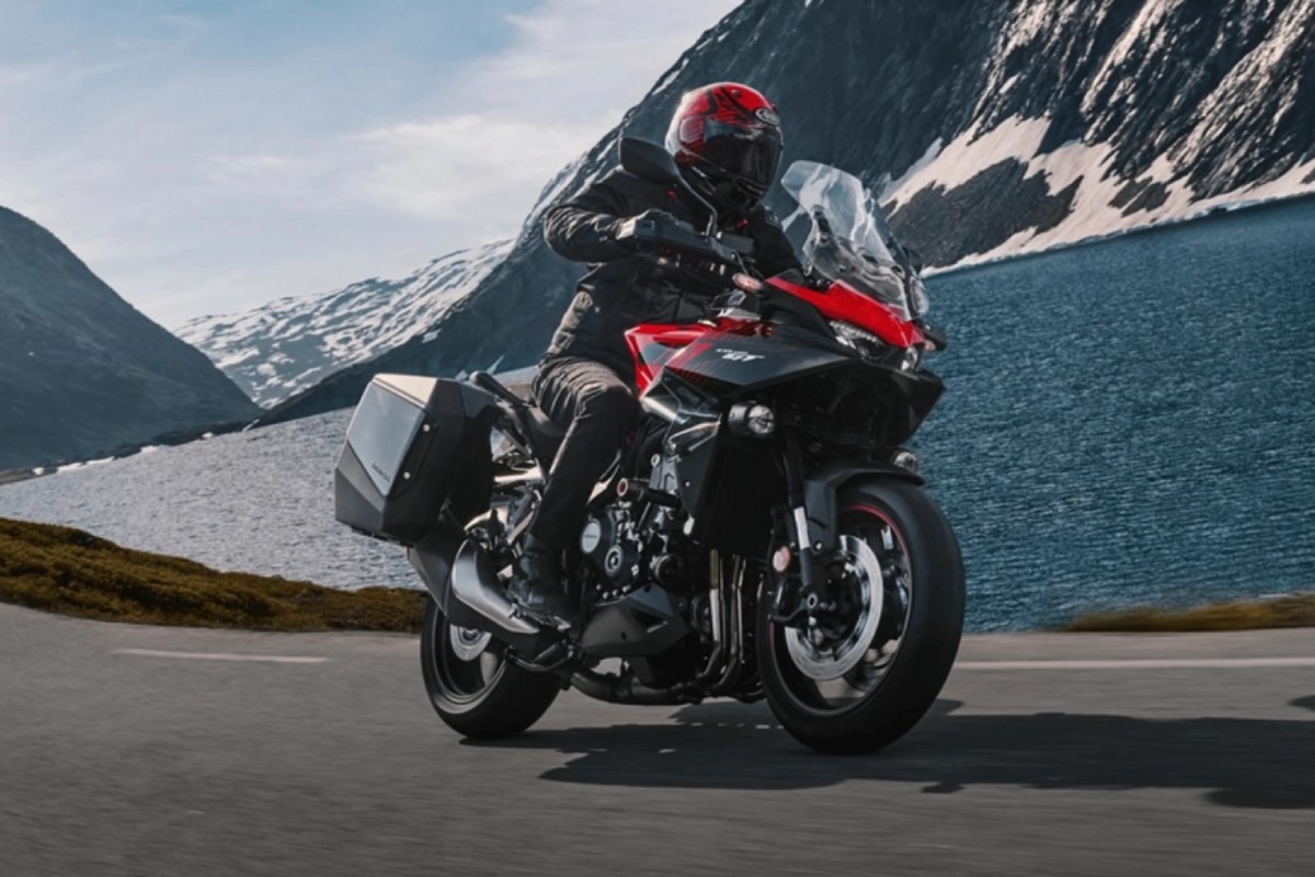 Fotos EICMA 2025: Honda debutó una nueva motocicleta de turismo deportivo basada en la CB1000 Hornet