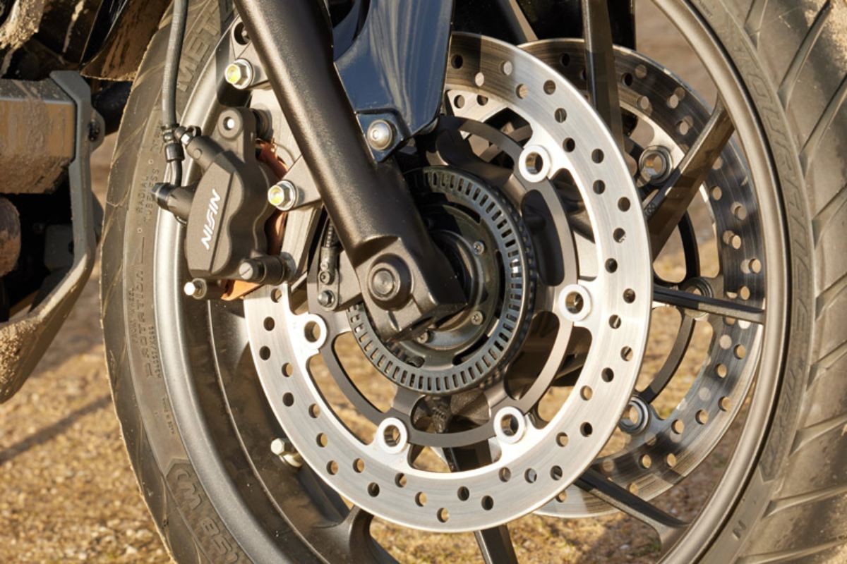 honda nc750x 2025 prueba doble disco