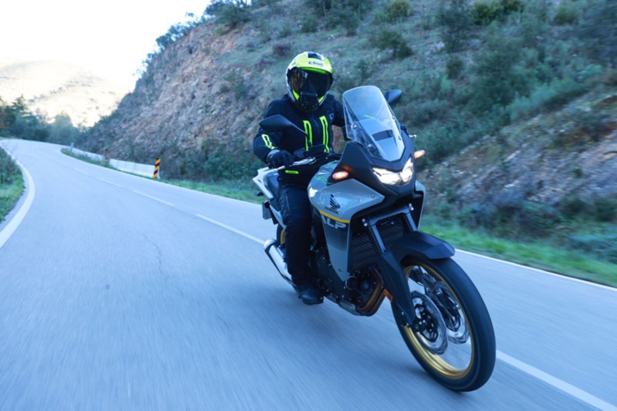 honda transalp 750 2025 5
