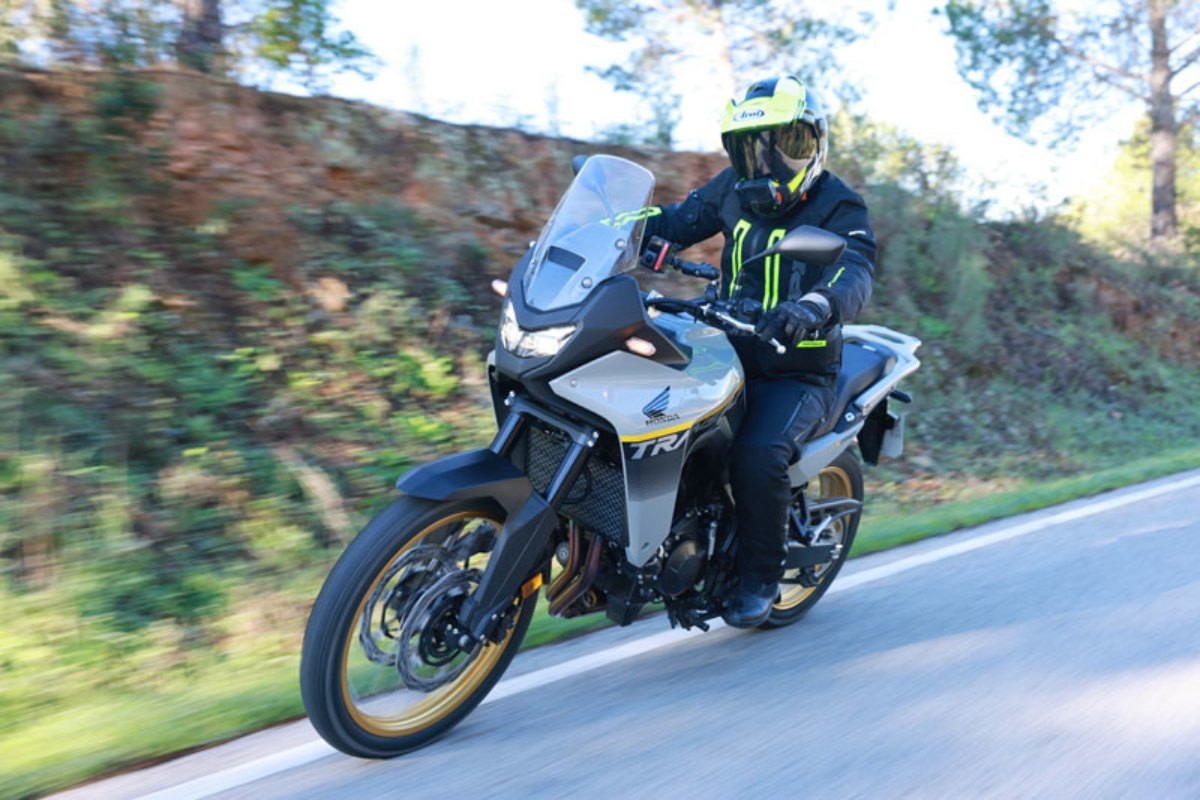 honda transalp 750 2025 7
