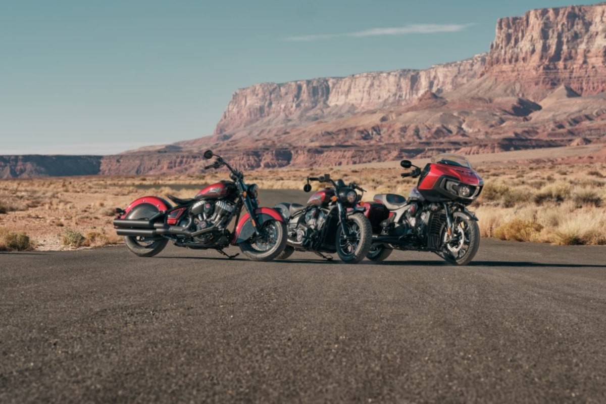 Fotos Indian sigue celebrando su 125 aniversario con el lanzamiento de cuatro motocicletas especiales y una colección de ropa exclusiva