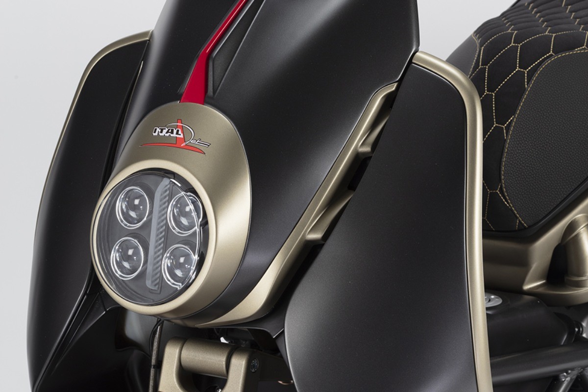 italjet roadster 400 founder edition 2026 3