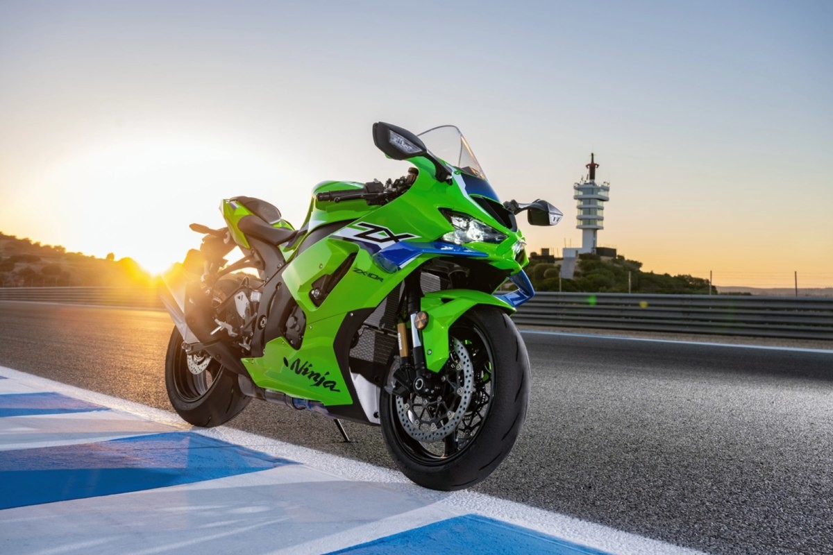 kawasaki zx 10r zx 10rr eicma 2025 3