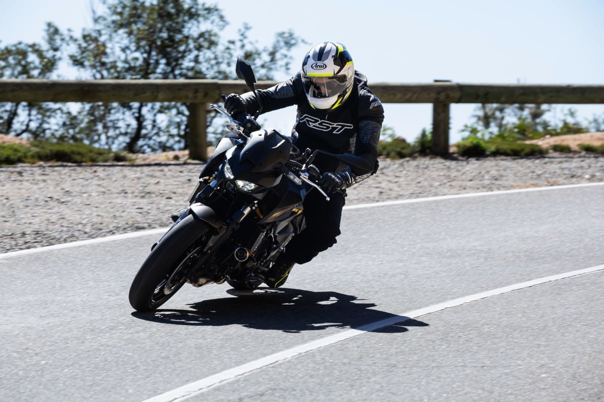 prueba kawasaki z650s 2026 3