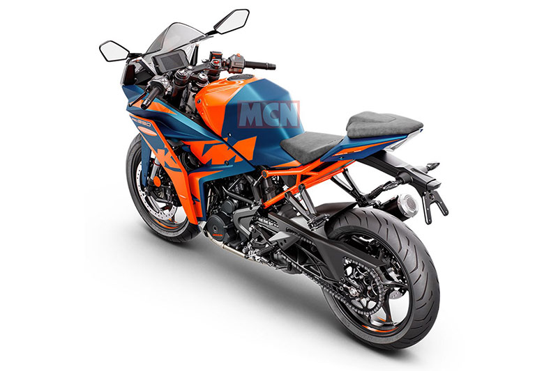 KTM RC390 2022 03