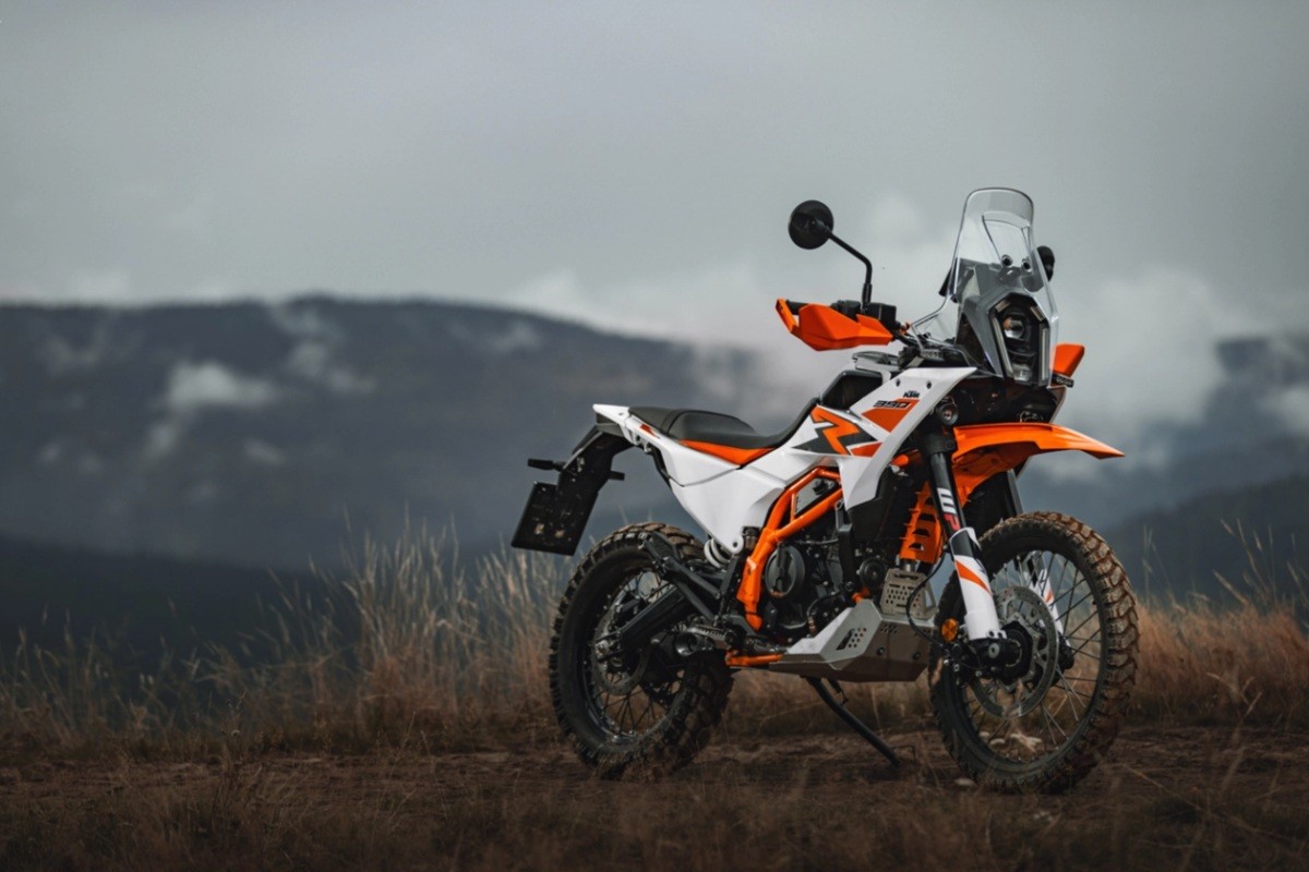 Fotos La nueva generación de la KTM 390, y su variante Adventure R, está un paso más cerca de hacerse realidad