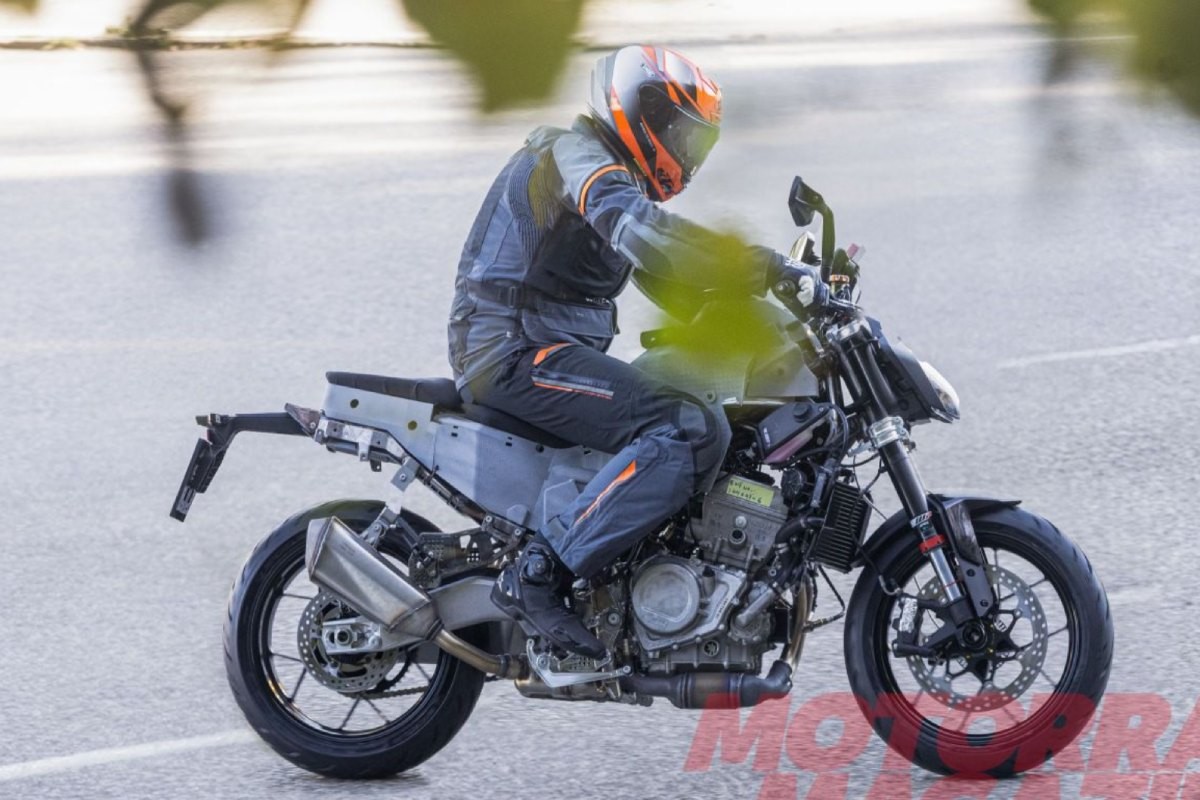 ktm 790 2026 3