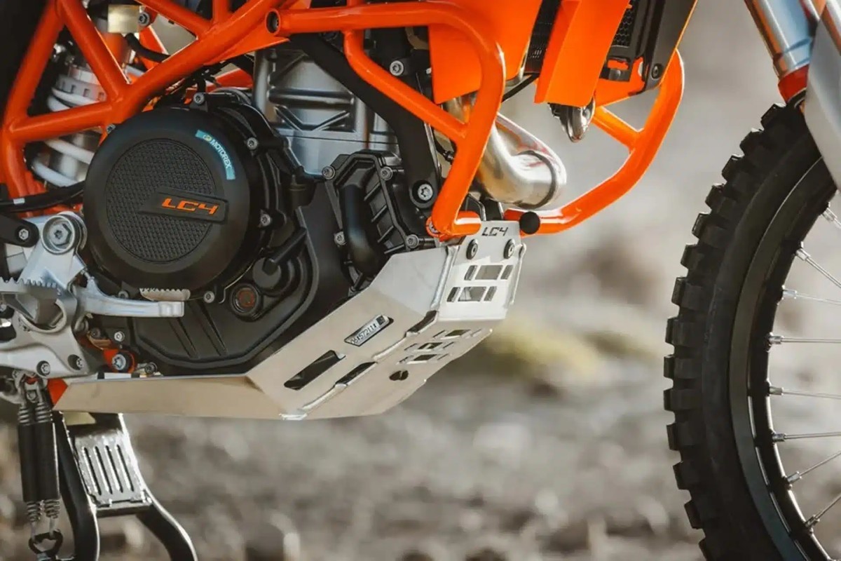 ktm 690 adventure 3