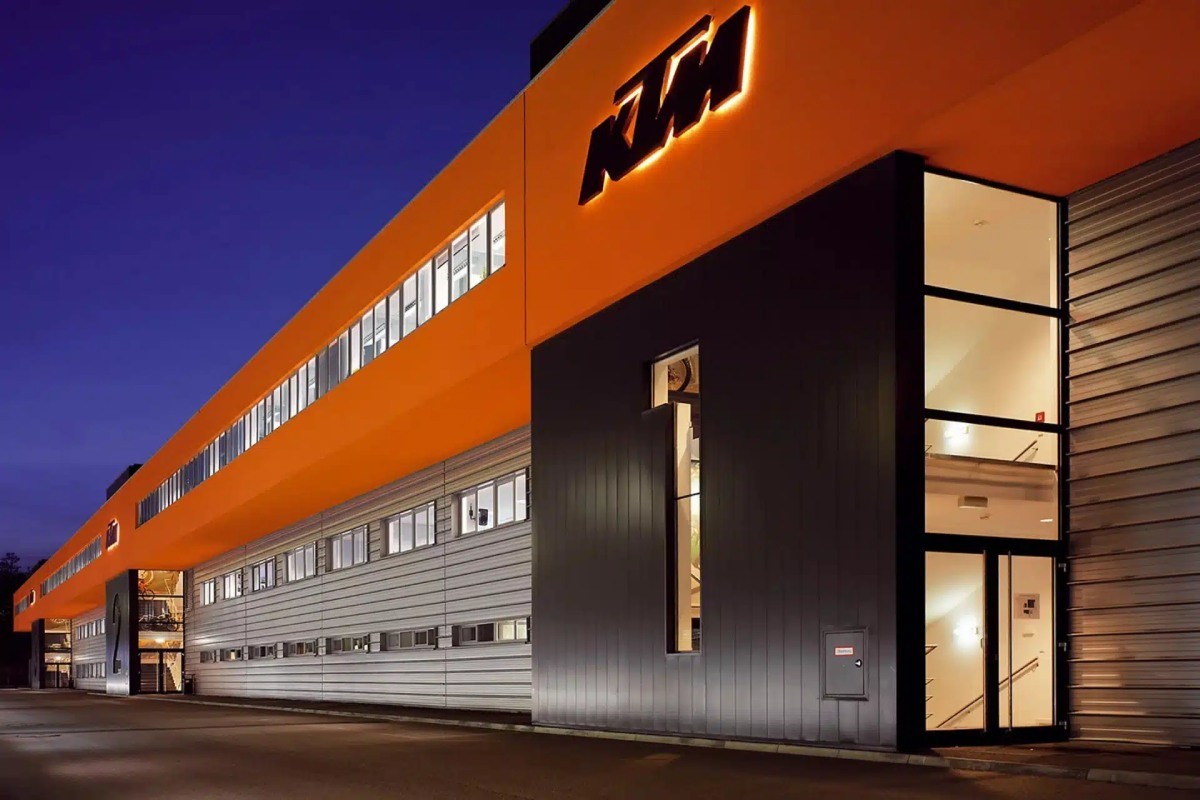 Fotos KTM sumó un nuevo capítulo clave: la compañía cerró un préstamo de refinanciamiento por 550 millones de euros, respaldado por Bajaj Mobility AG