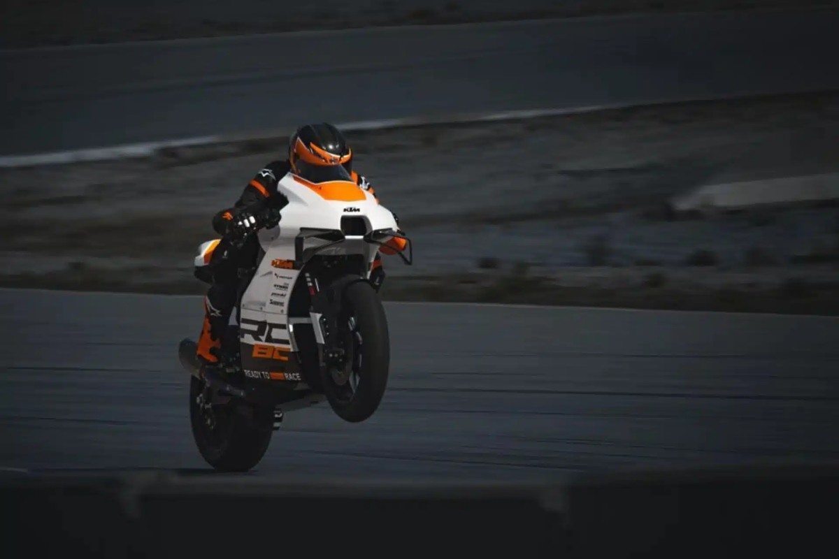 KTM BMW Christof Lischka 4