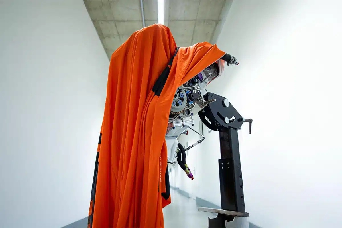 Fotos KTM ya tiene listo su motor para MotoGP