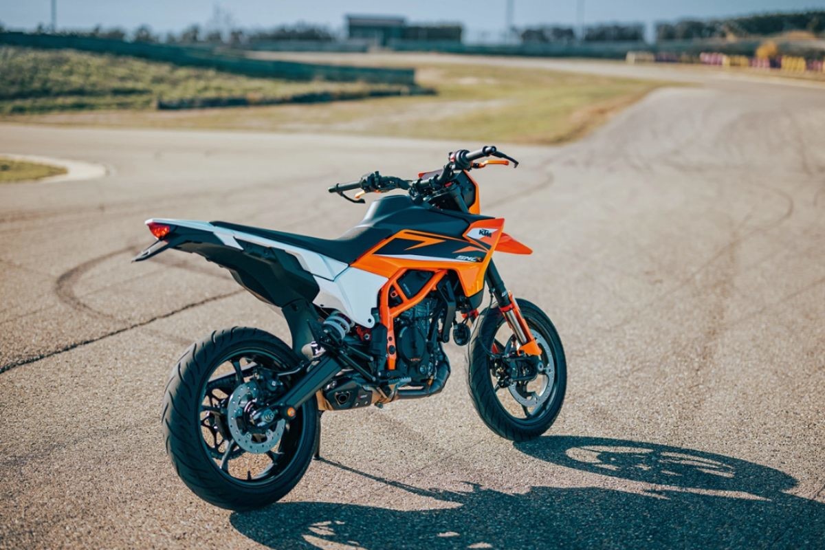 ktm sipermotos 2025 5