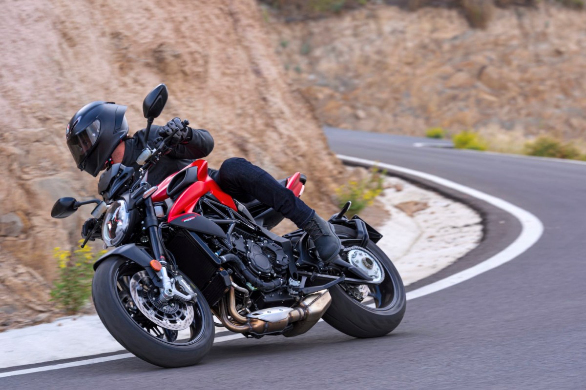 mv agusta motos accesibles 2