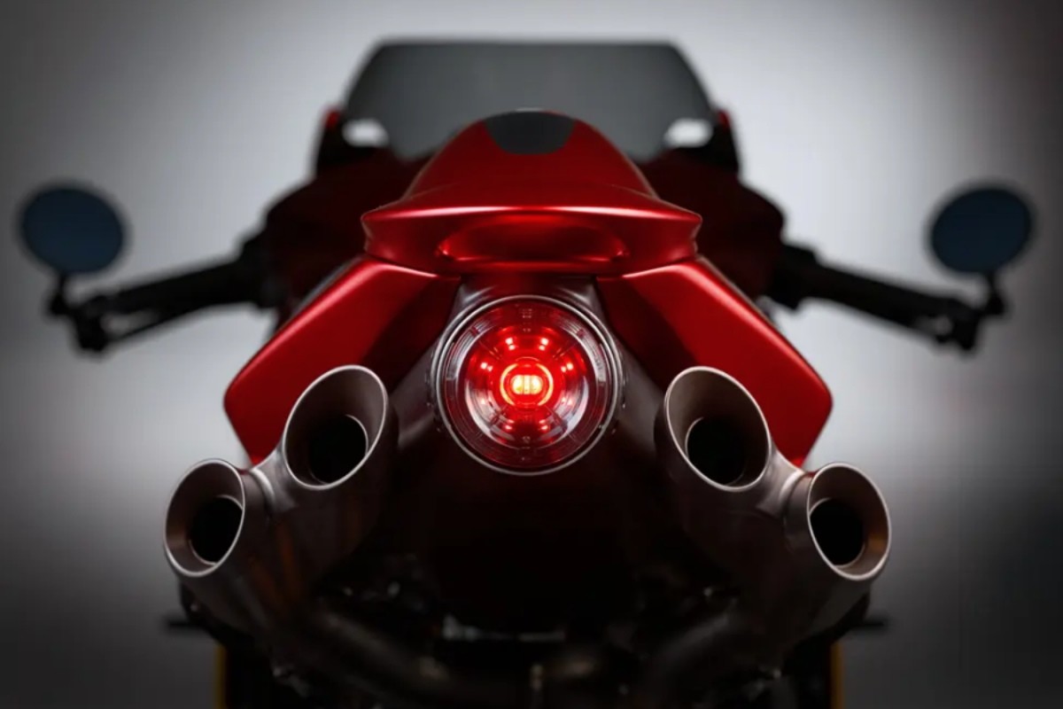 mv agusta superveloce 1000 ago 2